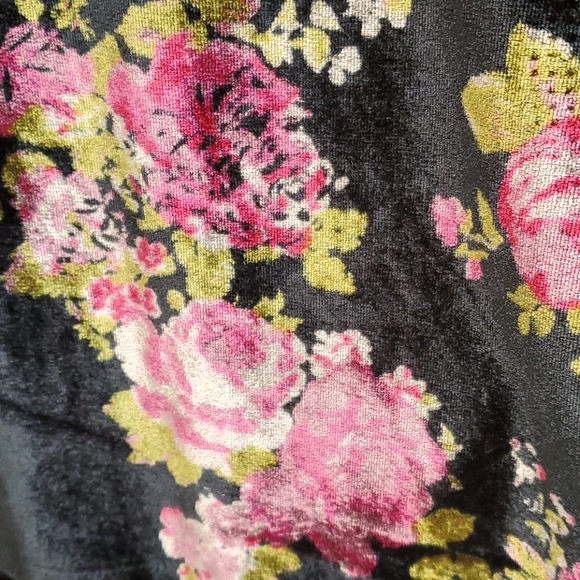 American Rag - Picture 3 of 5